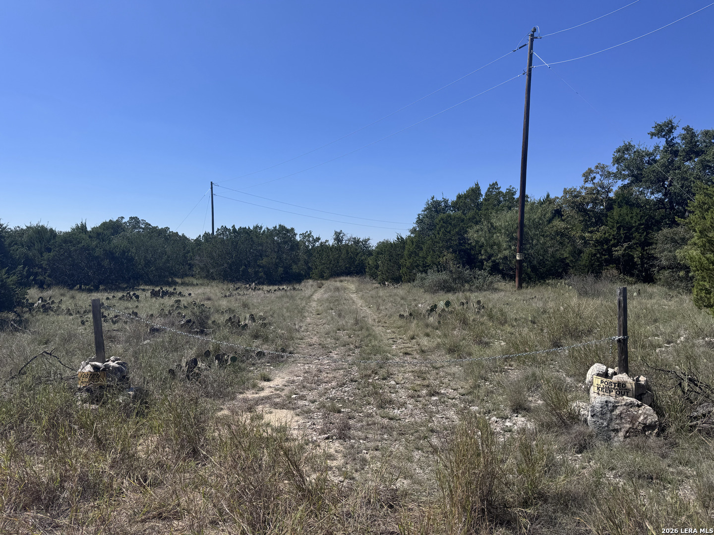 6544 Antler Dr, Fort McKavett, TX 76841
