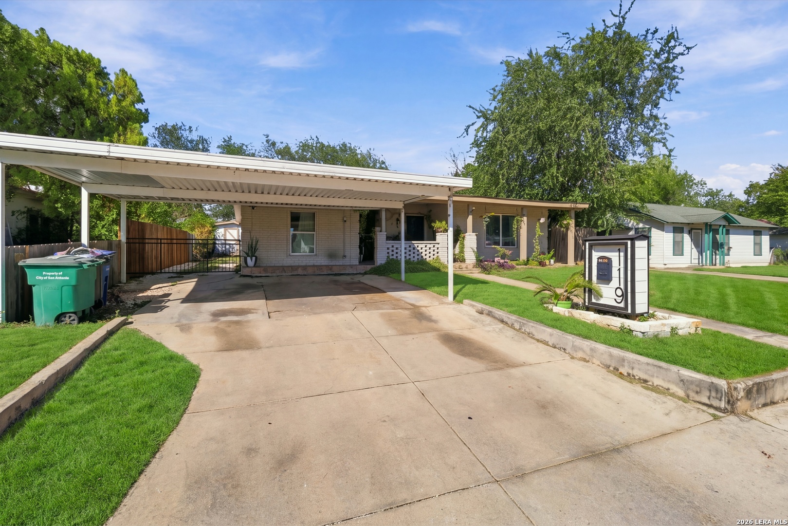 119 POLLYDALE AVE, San Antonio, TX 78223
