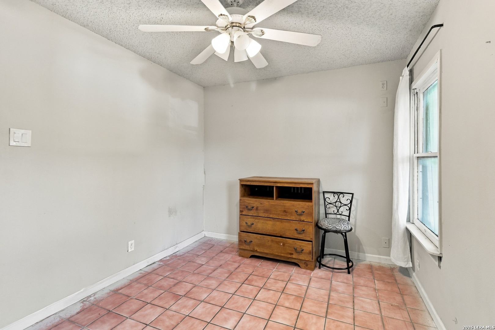 119 POLLYDALE AVE, San Antonio, TX 78223