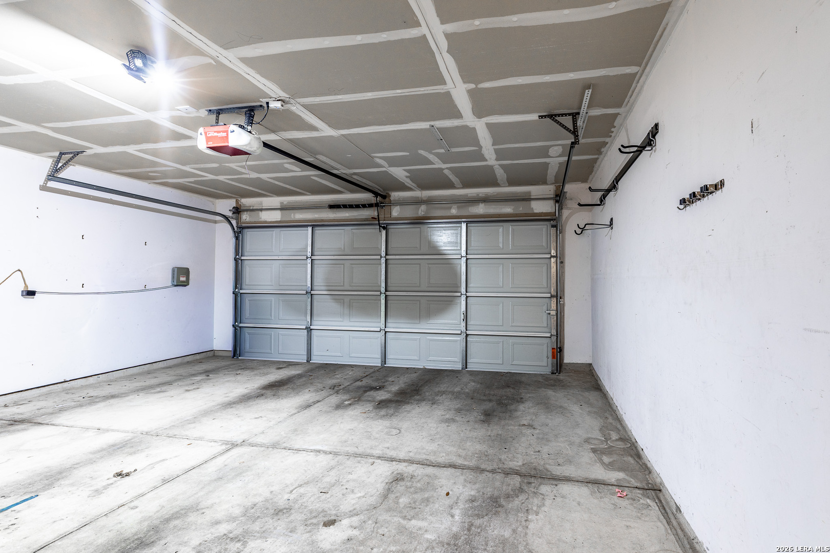 7930 Saddle Run, Selma, TX 78154