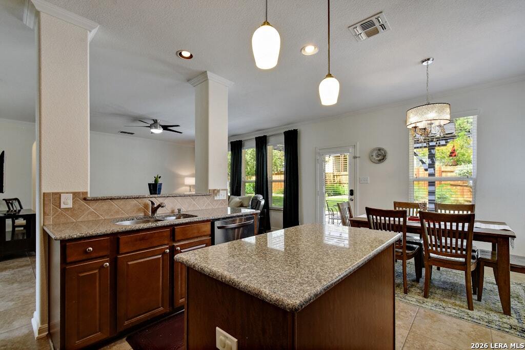 20510 Ashmont, San Antonio, TX 78258