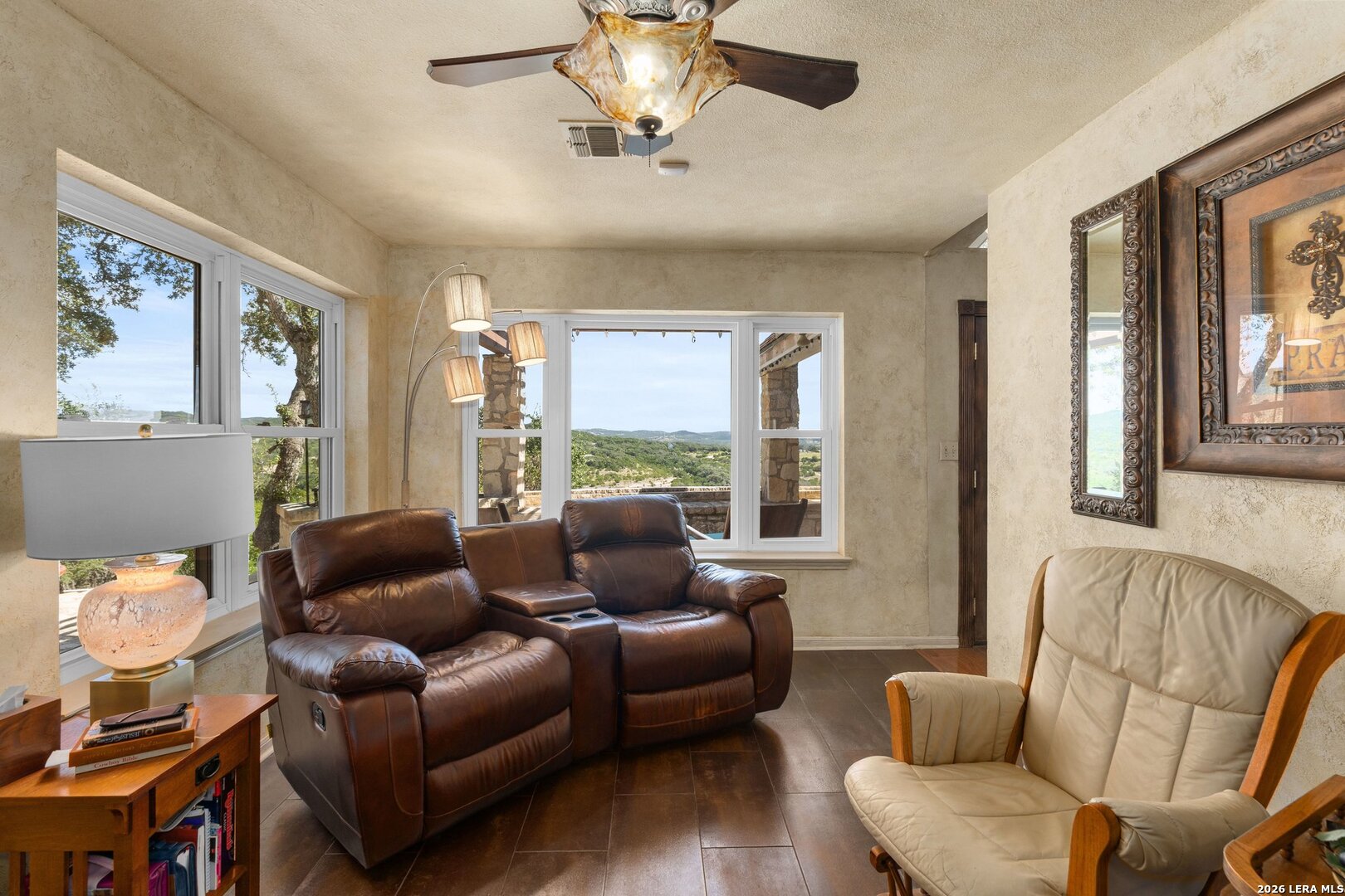 783 Lakeridge Loop, Lakehills, TX 78063