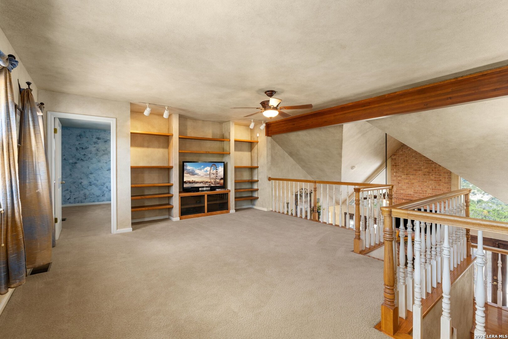 783 Lakeridge Loop, Lakehills, TX 78063