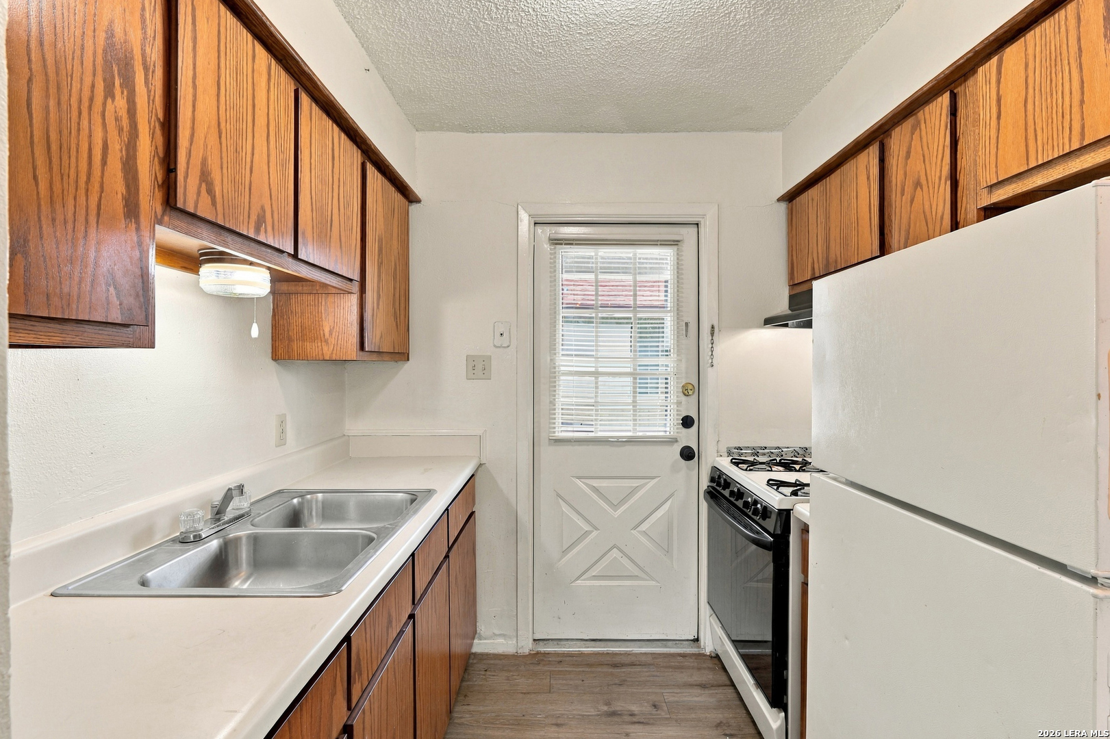 555 RASA DR, San Antonio, TX 78227