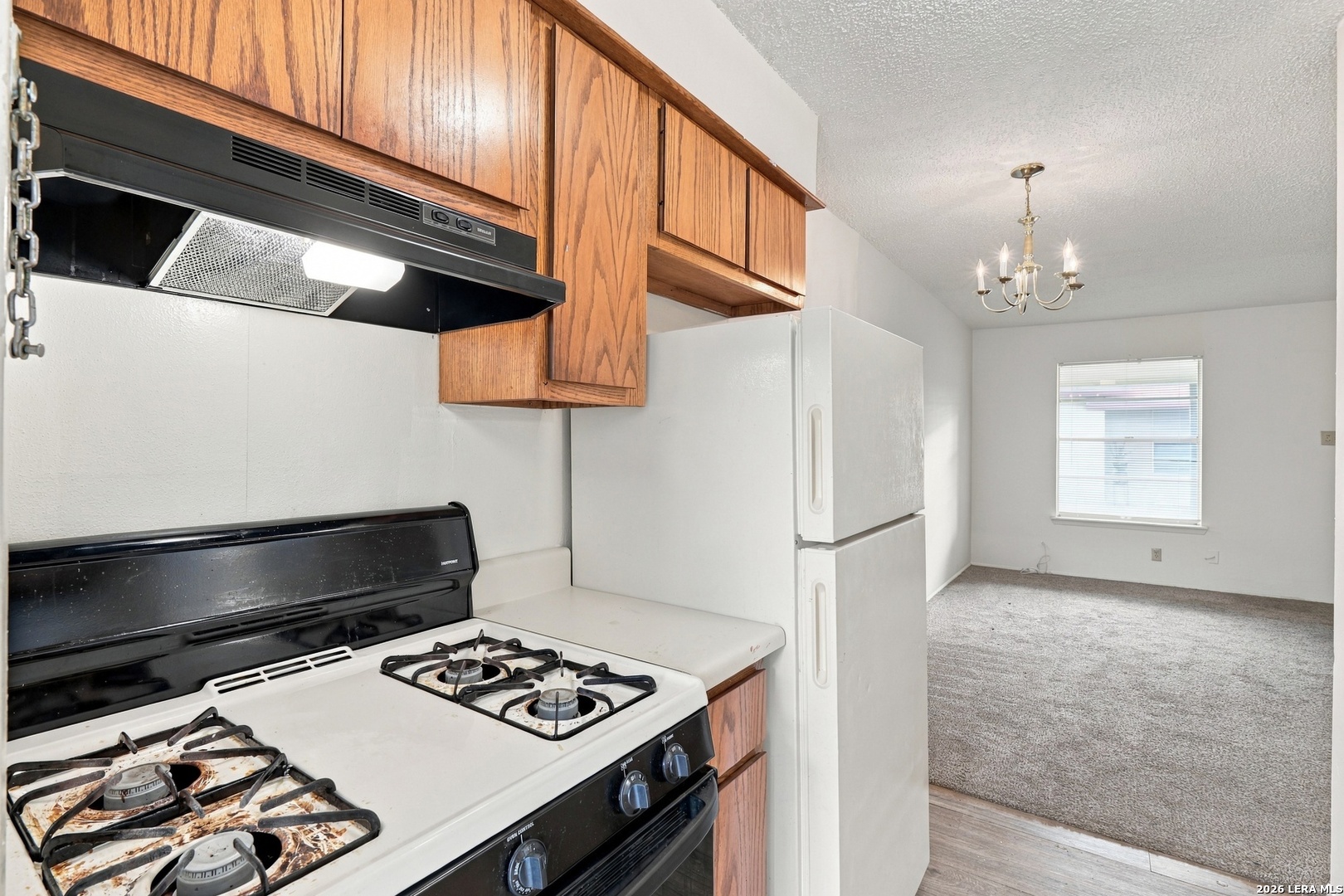 555 RASA DR, San Antonio, TX 78227