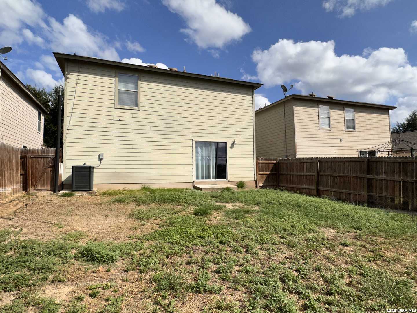 1511 RANGE FLD, San Antonio, TX 78245