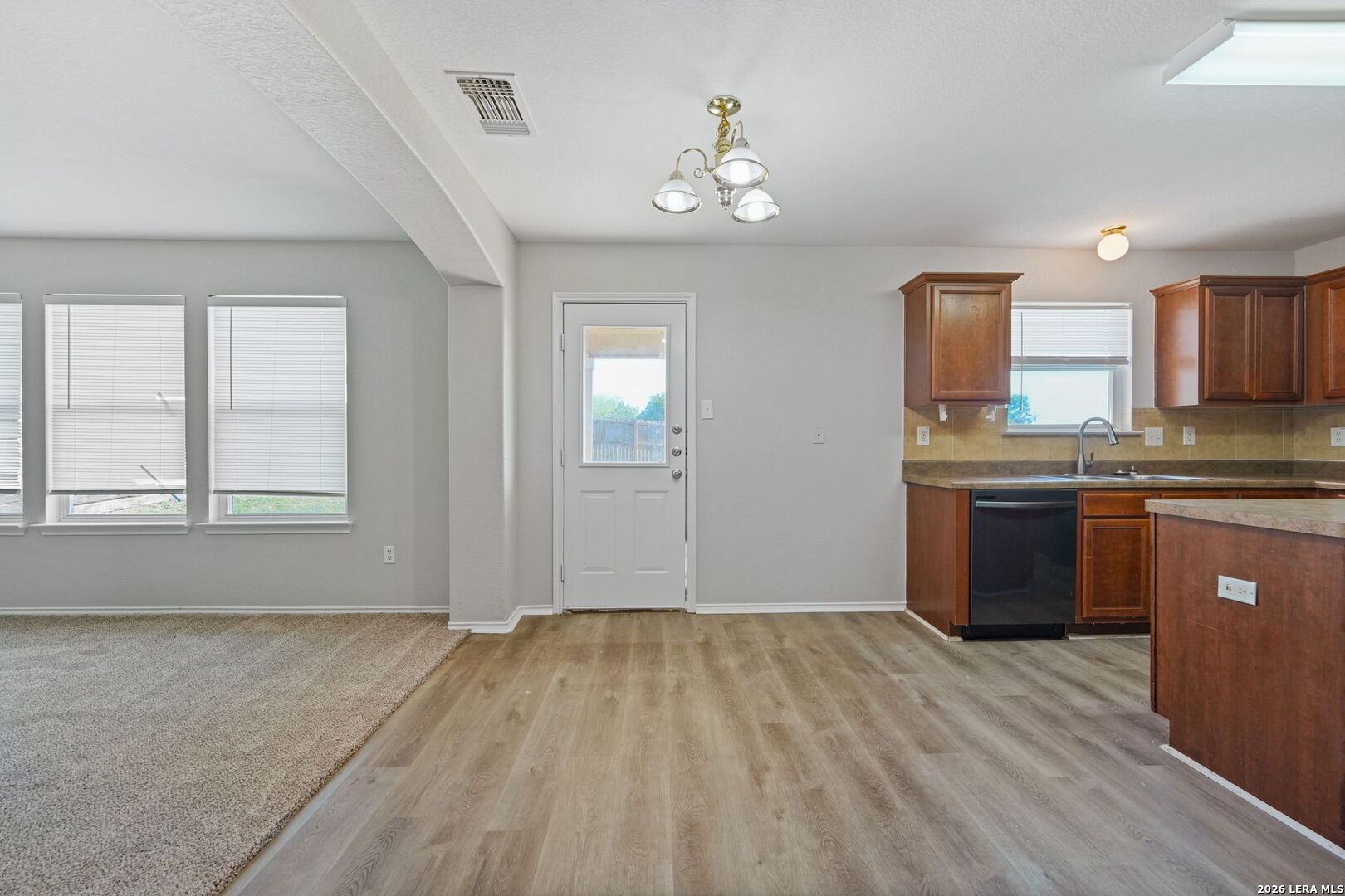 6614 CIBOLA FRST, San Antonio, TX 78233