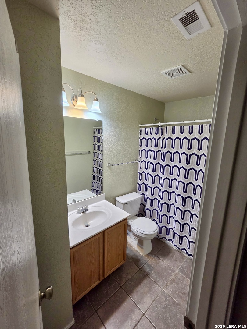 1511 RANGE FLD, San Antonio, TX 78245