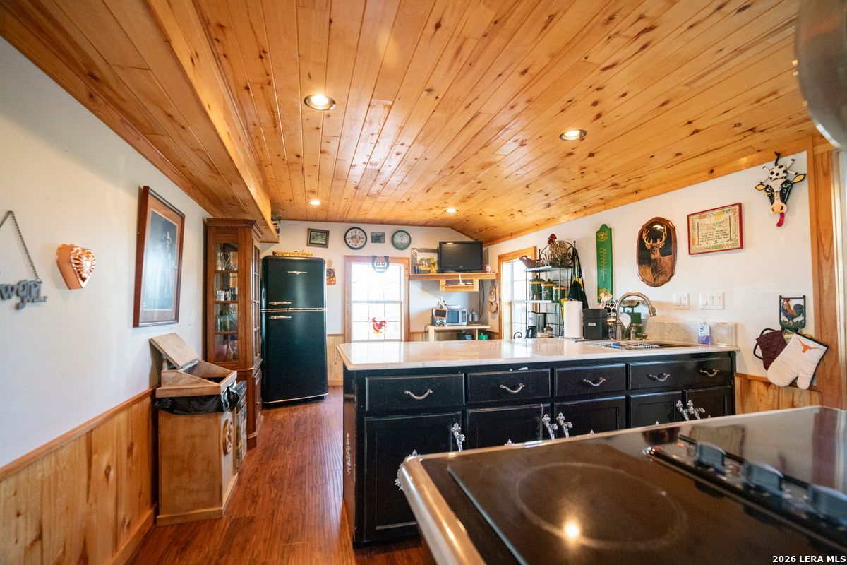 849 County Road 331A, Milano, TX 76556