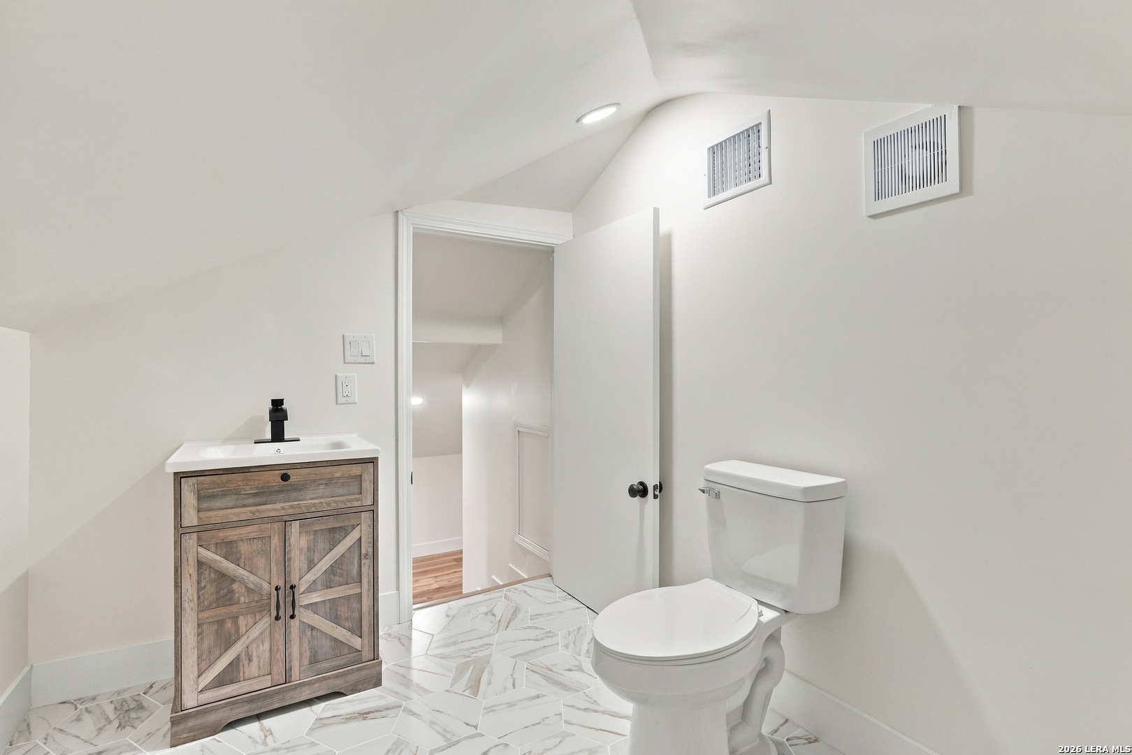 4 Esquire, San Antonio, TX 78257
