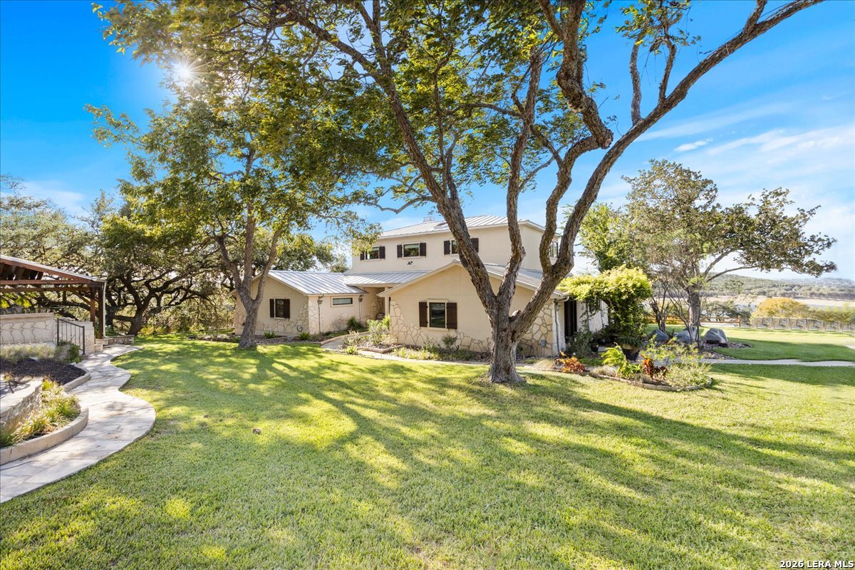 1155 BLUE WATER DR, Canyon Lake, TX 78133