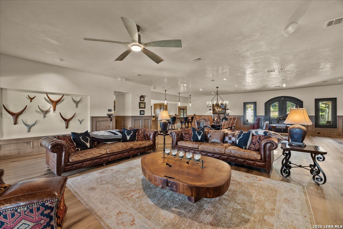 1155 BLUE WATER DR, Canyon Lake, TX 78133