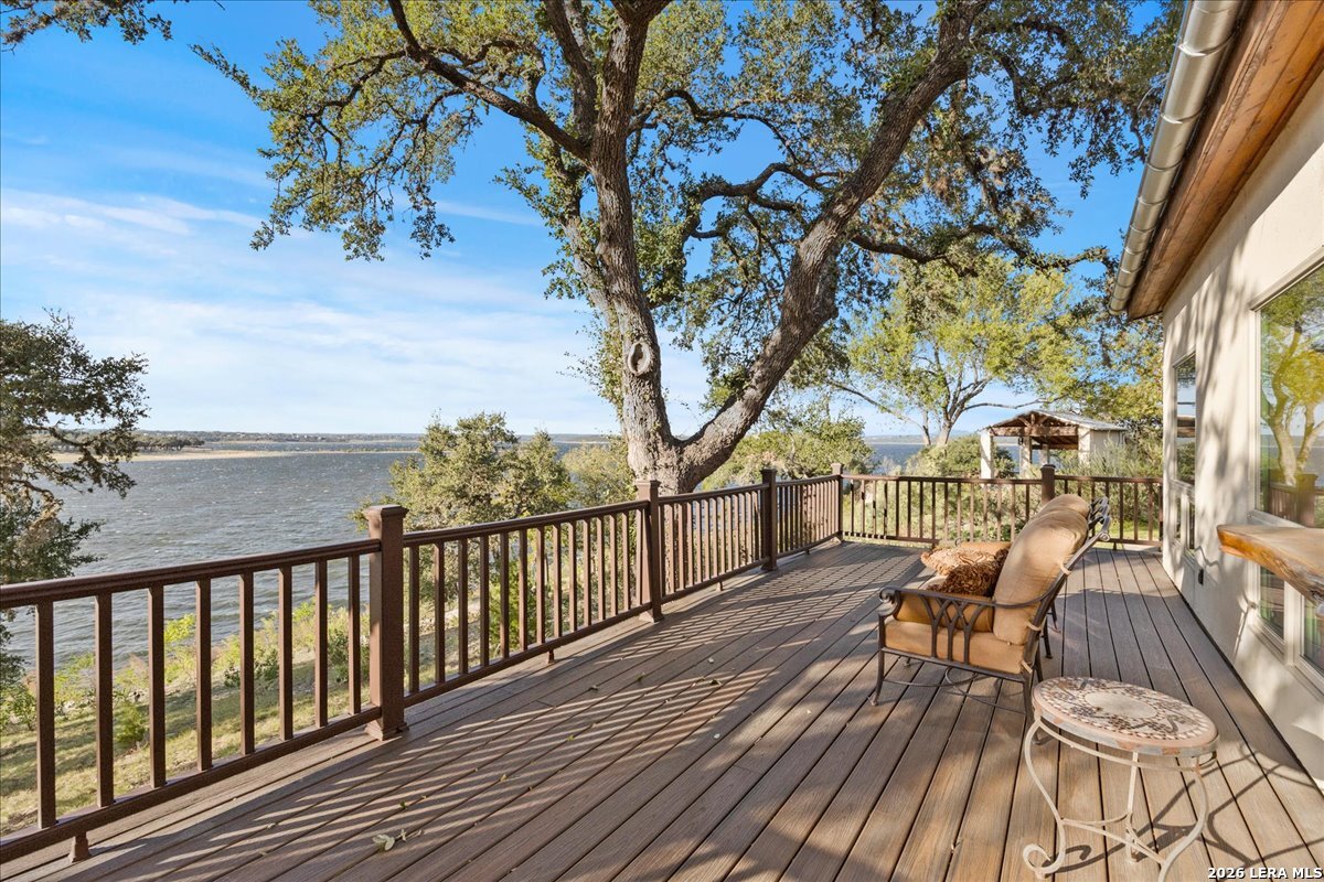 1155 BLUE WATER DR, Canyon Lake, TX 78133