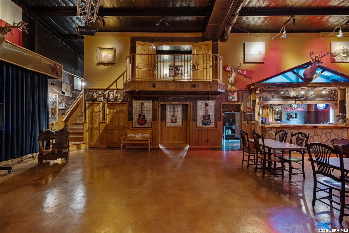 1155 BLUE WATER DR, Canyon Lake, TX 78133