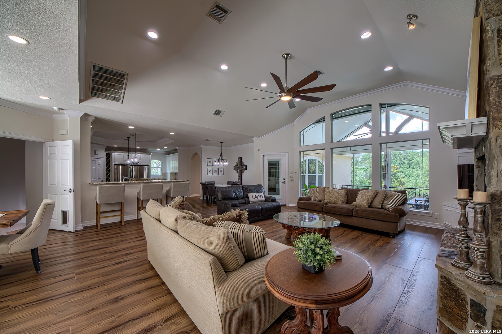 613 N Rolling View, San Antonio, TX 78253