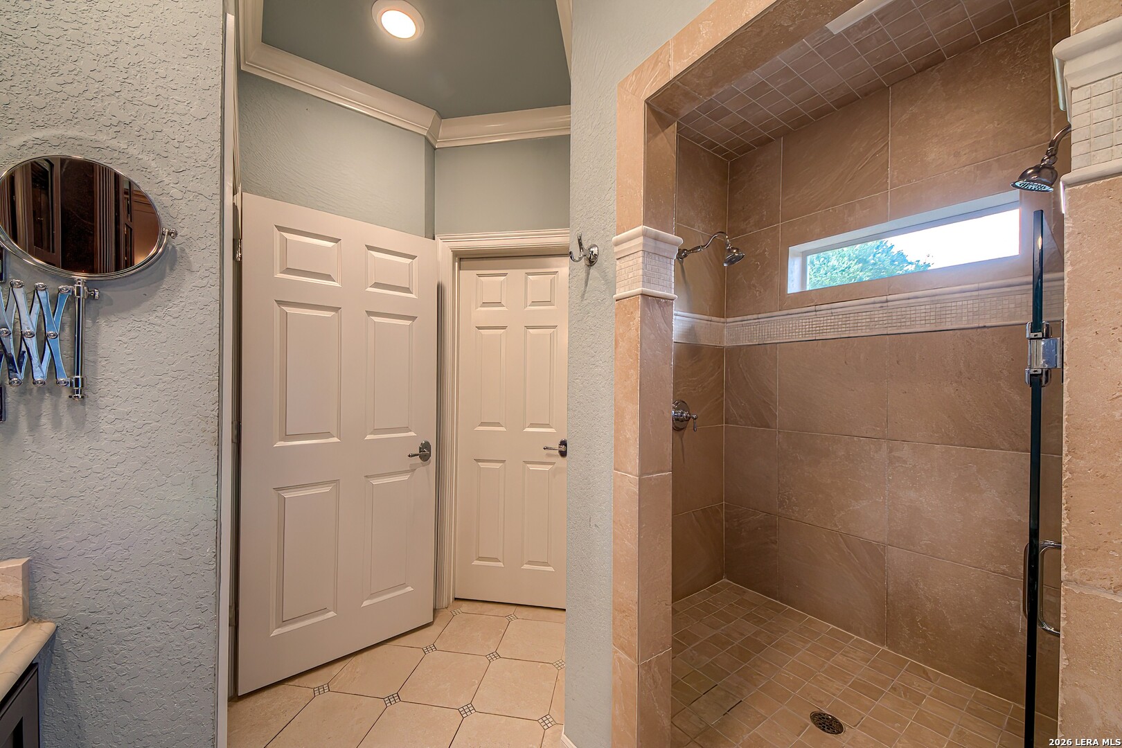 613 N Rolling View, San Antonio, TX 78253