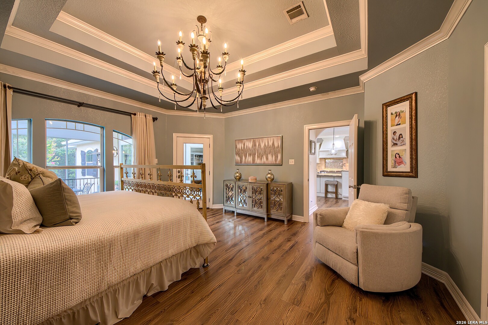 613 N Rolling View, San Antonio, TX 78253