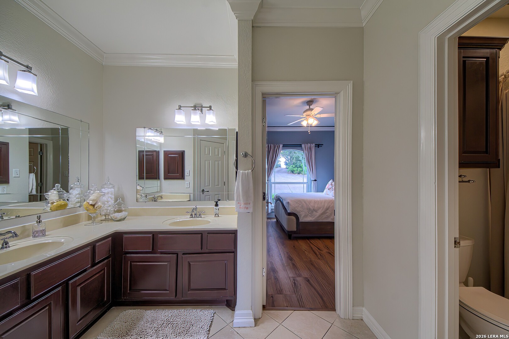 613 N Rolling View, San Antonio, TX 78253