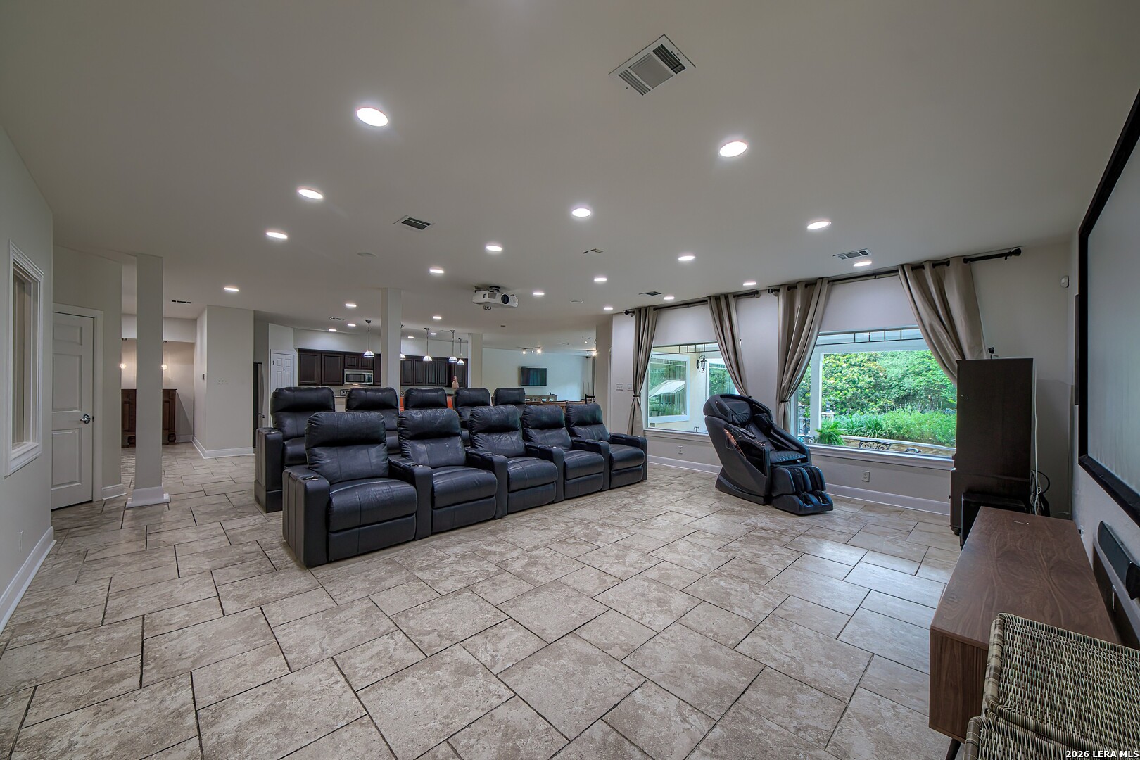 613 N Rolling View, San Antonio, TX 78253