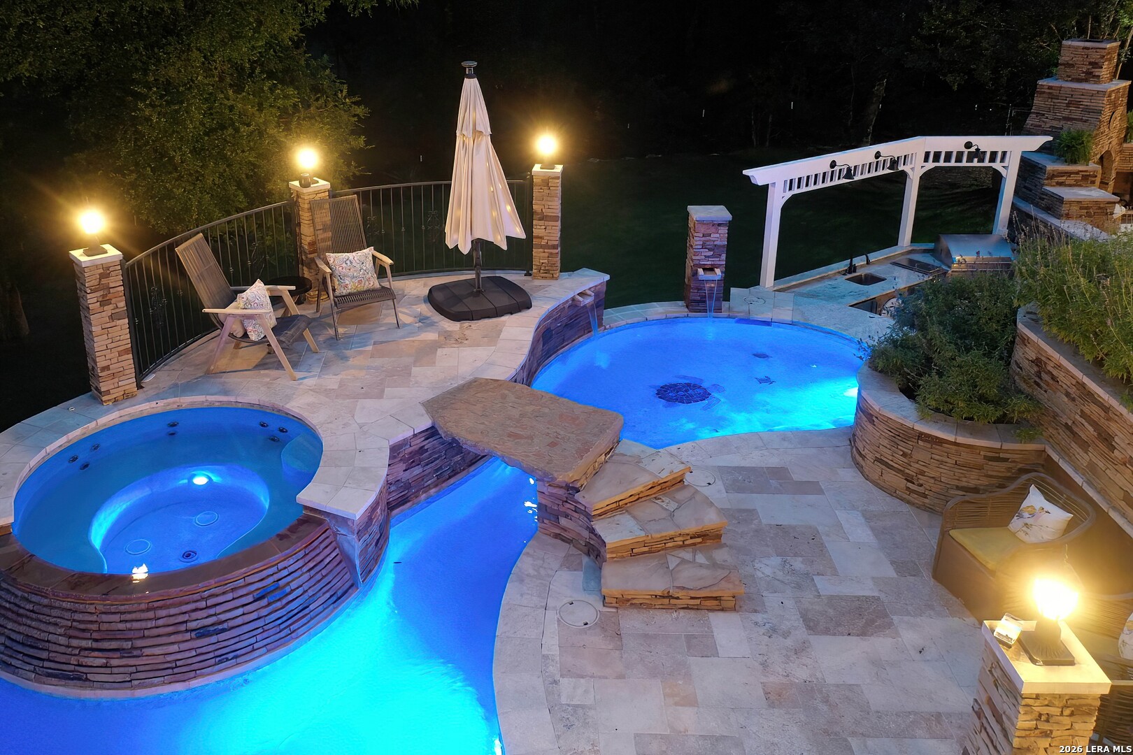 613 N Rolling View, San Antonio, TX 78253