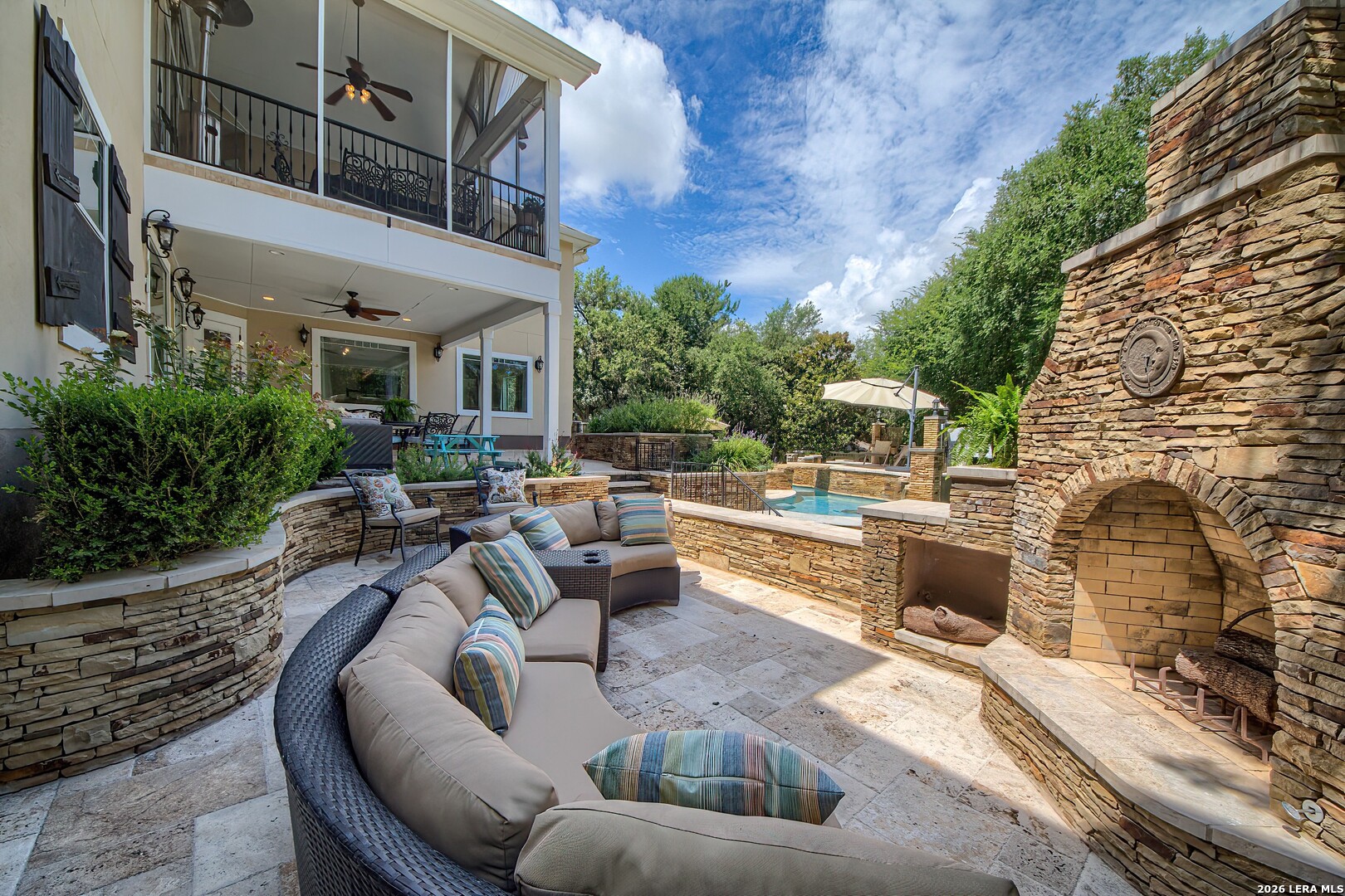 613 N Rolling View, San Antonio, TX 78253