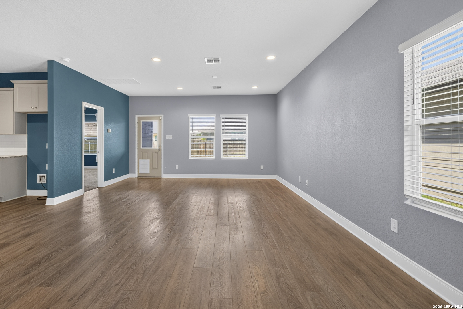 1316 REDWOOD CRK, Seguin, TX 78155
