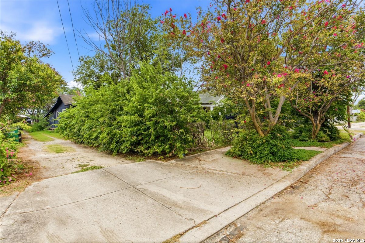 1920 Leal, San Antonio, TX 78207