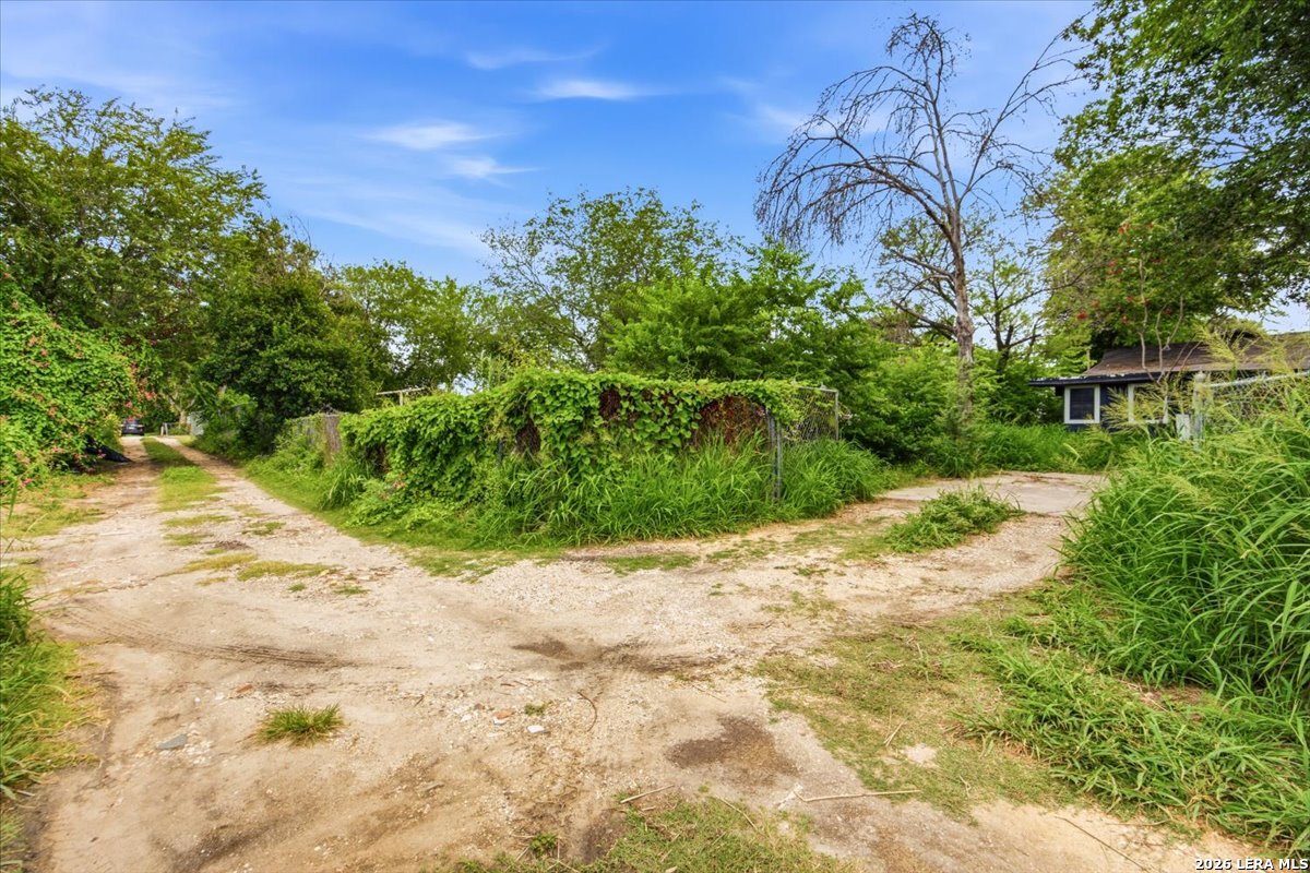 1920 Leal, San Antonio, TX 78207