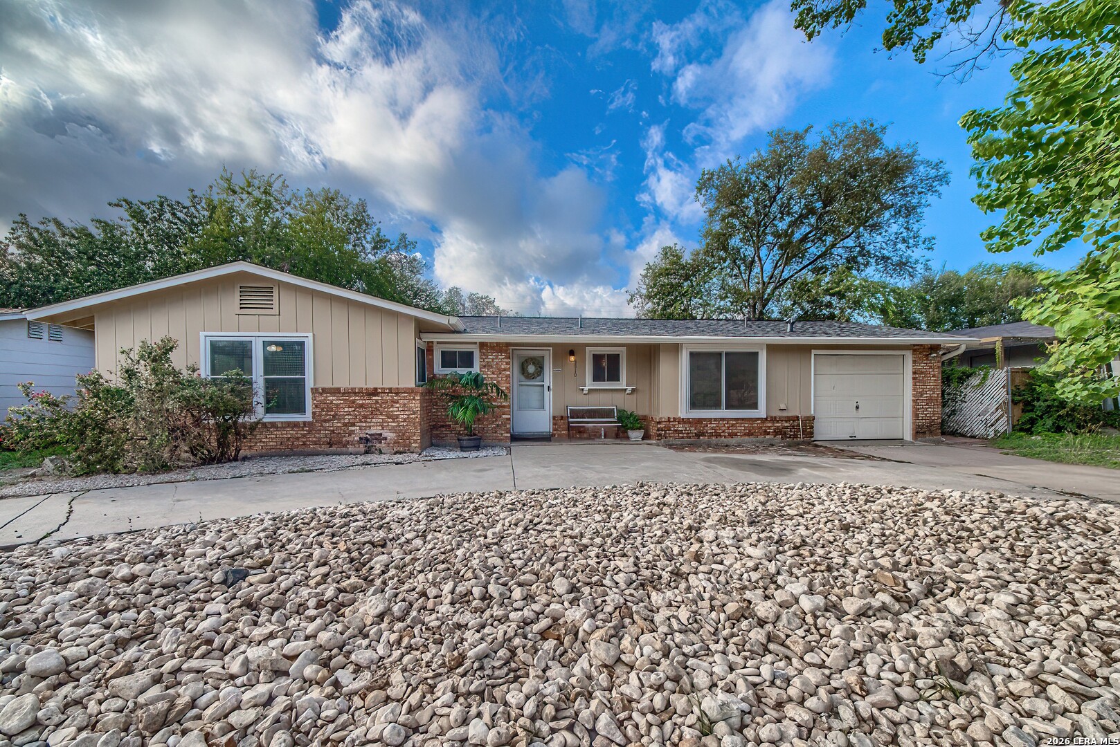 3610 INVICTA DR, San Antonio, TX 78218