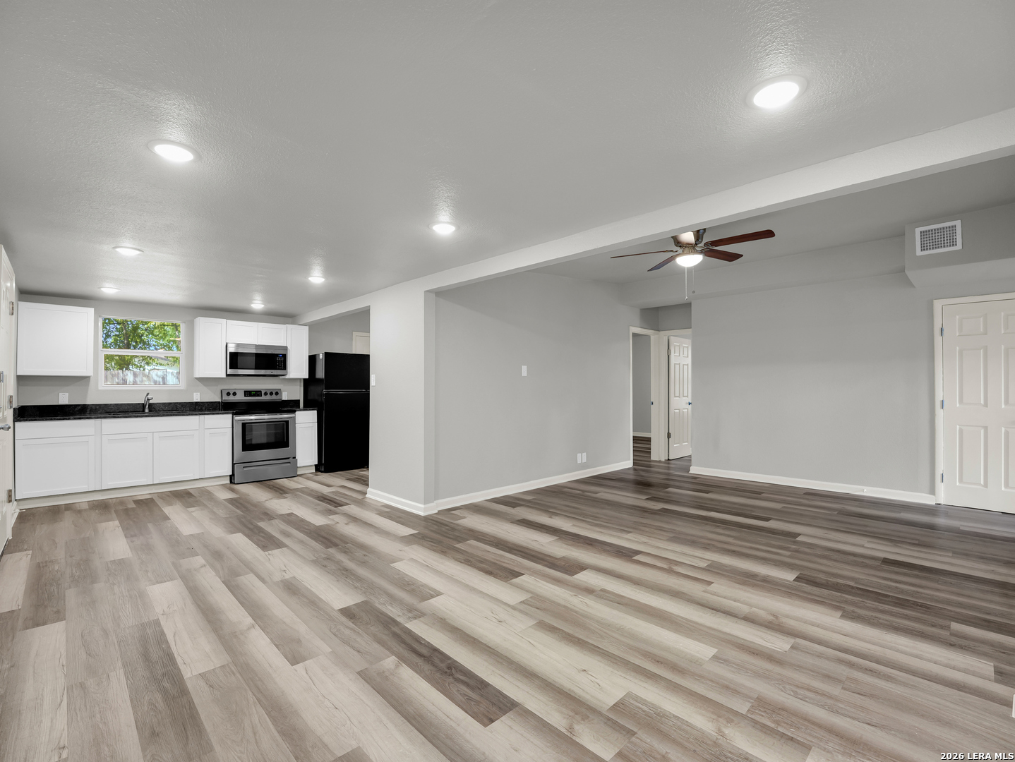 1803 Lampost, San Antonio, TX 78213