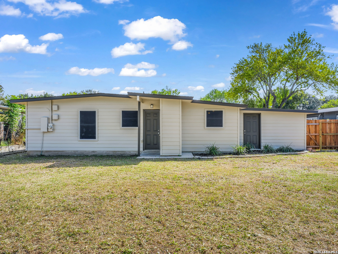 1803 Lampost, San Antonio, TX 78213