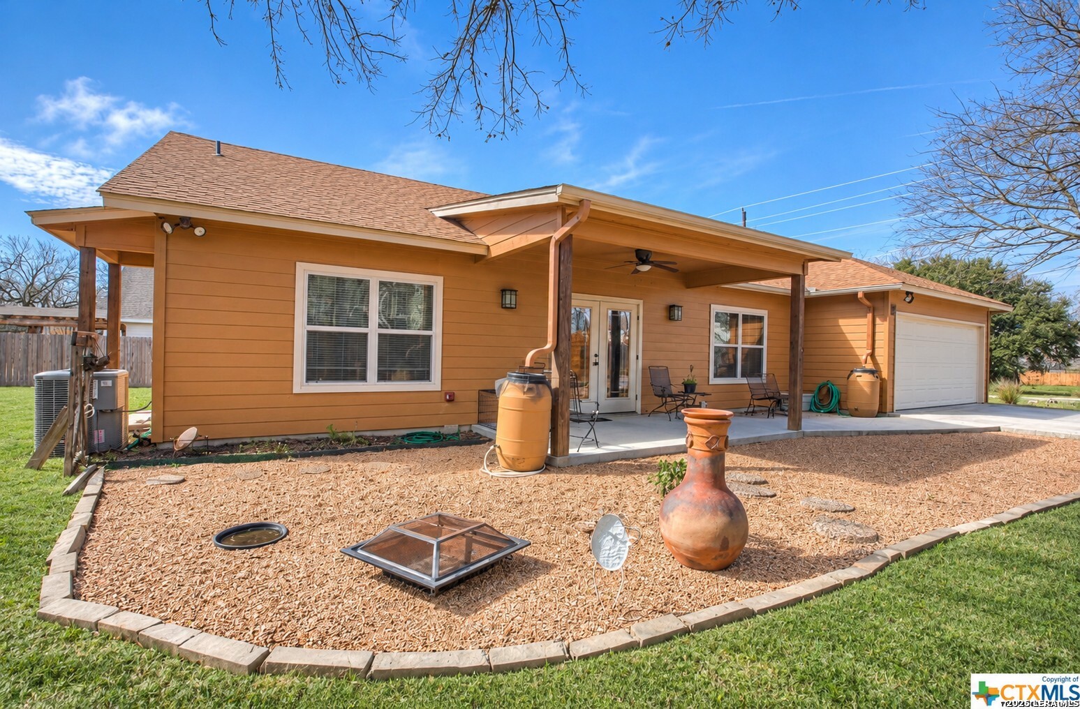 890 E Torrey, New Braunfels, TX 78130