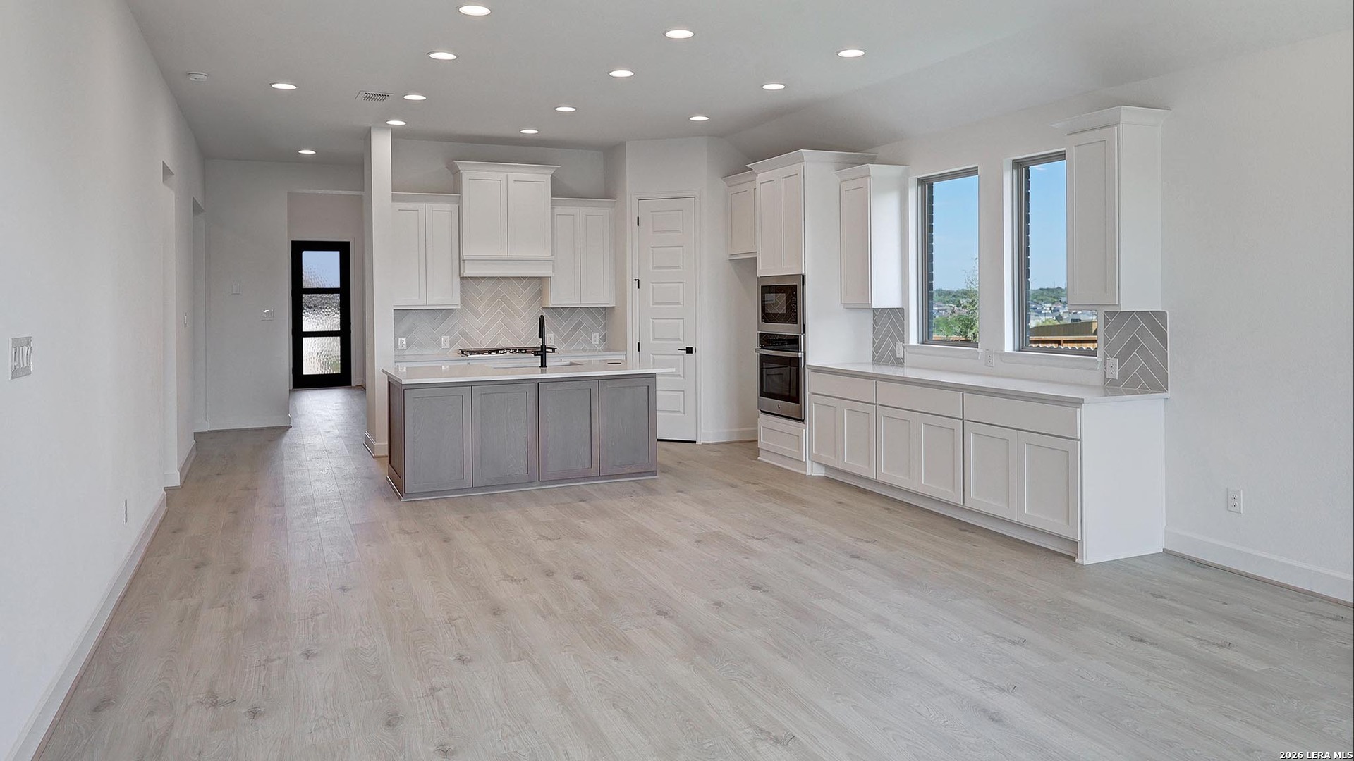 2667 Vistablue Lane, San Antonio, TX 78245