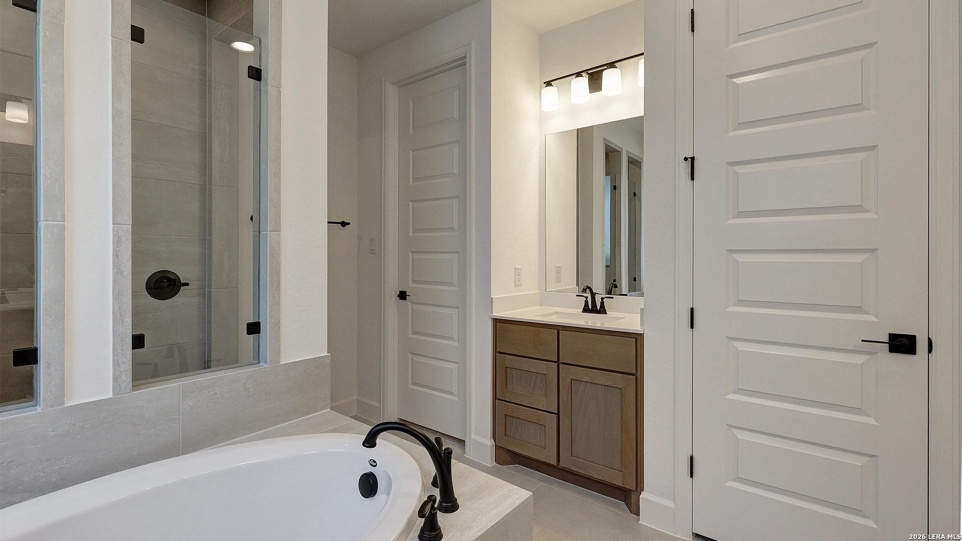 2667 Vistablue Lane, San Antonio, TX 78245