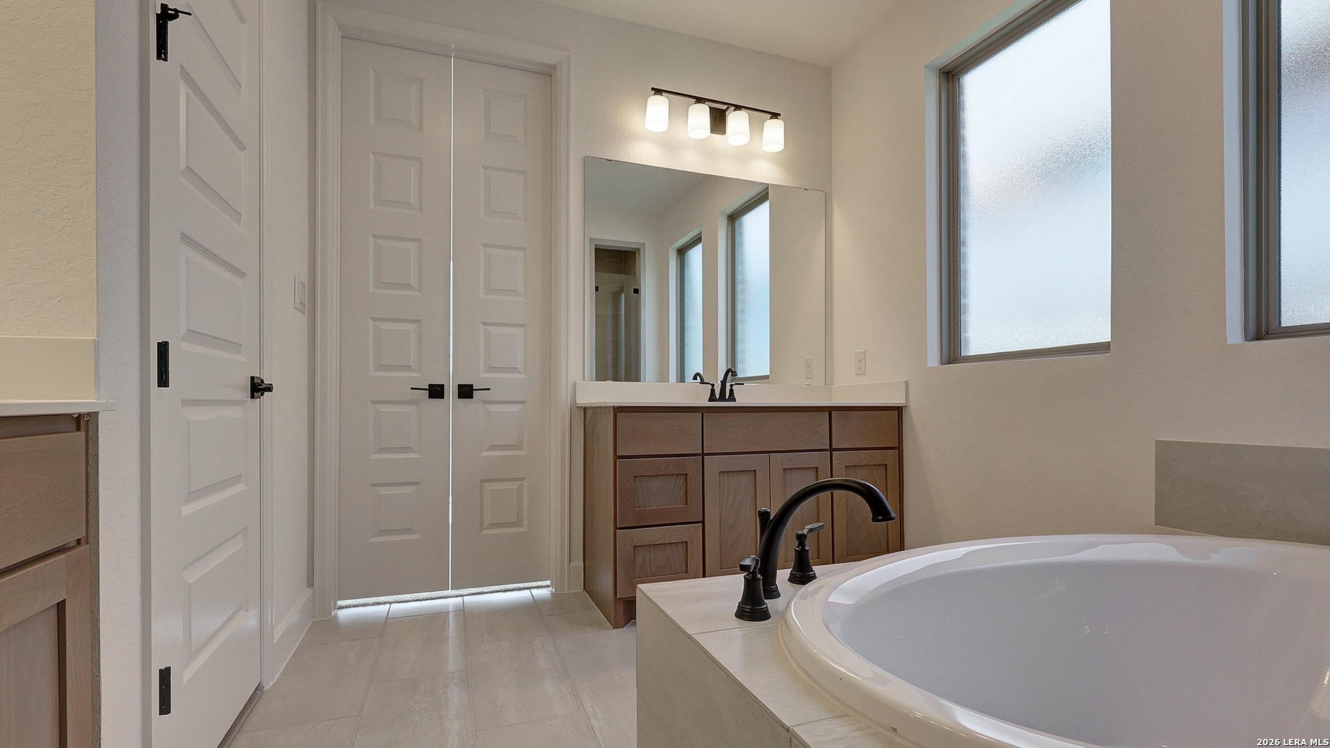 2667 Vistablue Lane, San Antonio, TX 78245