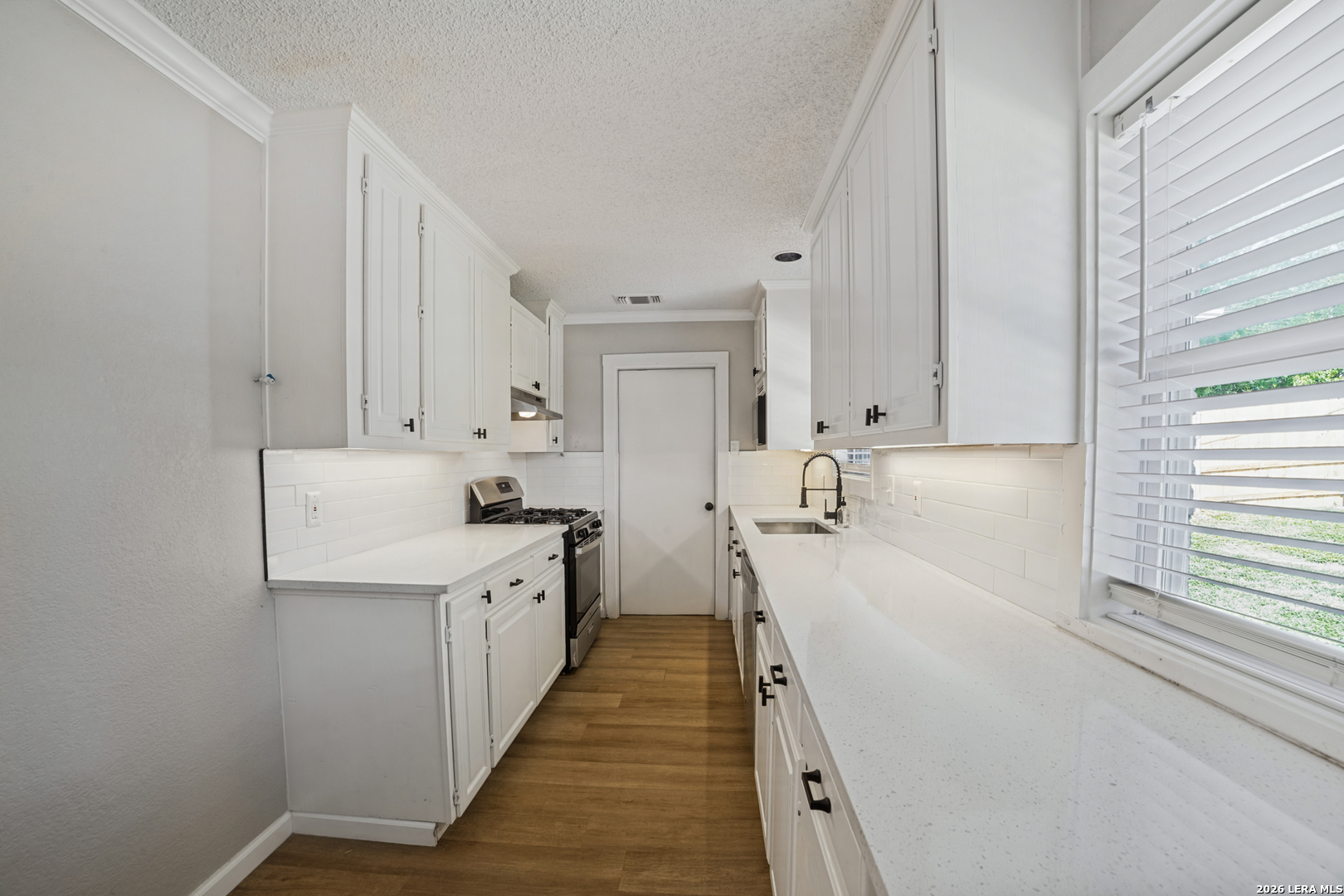 1023 Morey Peak, San Antonio, TX 78213
