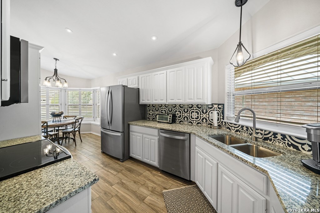 127 TERRACE LN, Kerrville, TX 78028