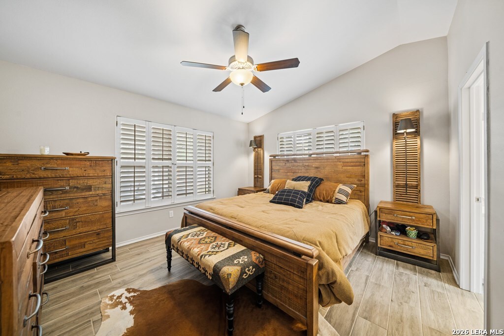 127 TERRACE LN, Kerrville, TX 78028