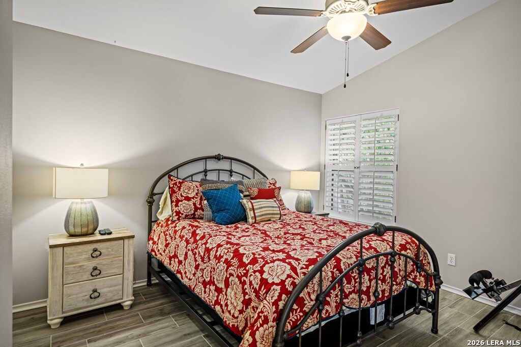 127 TERRACE LN, Kerrville, TX 78028