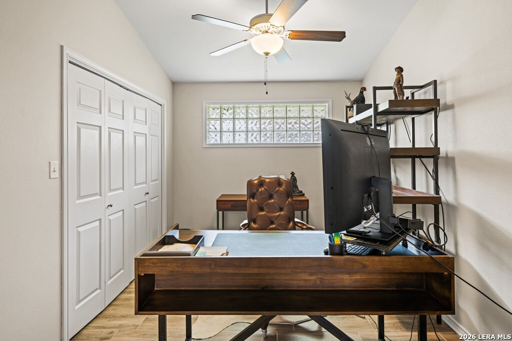 127 TERRACE LN, Kerrville, TX 78028