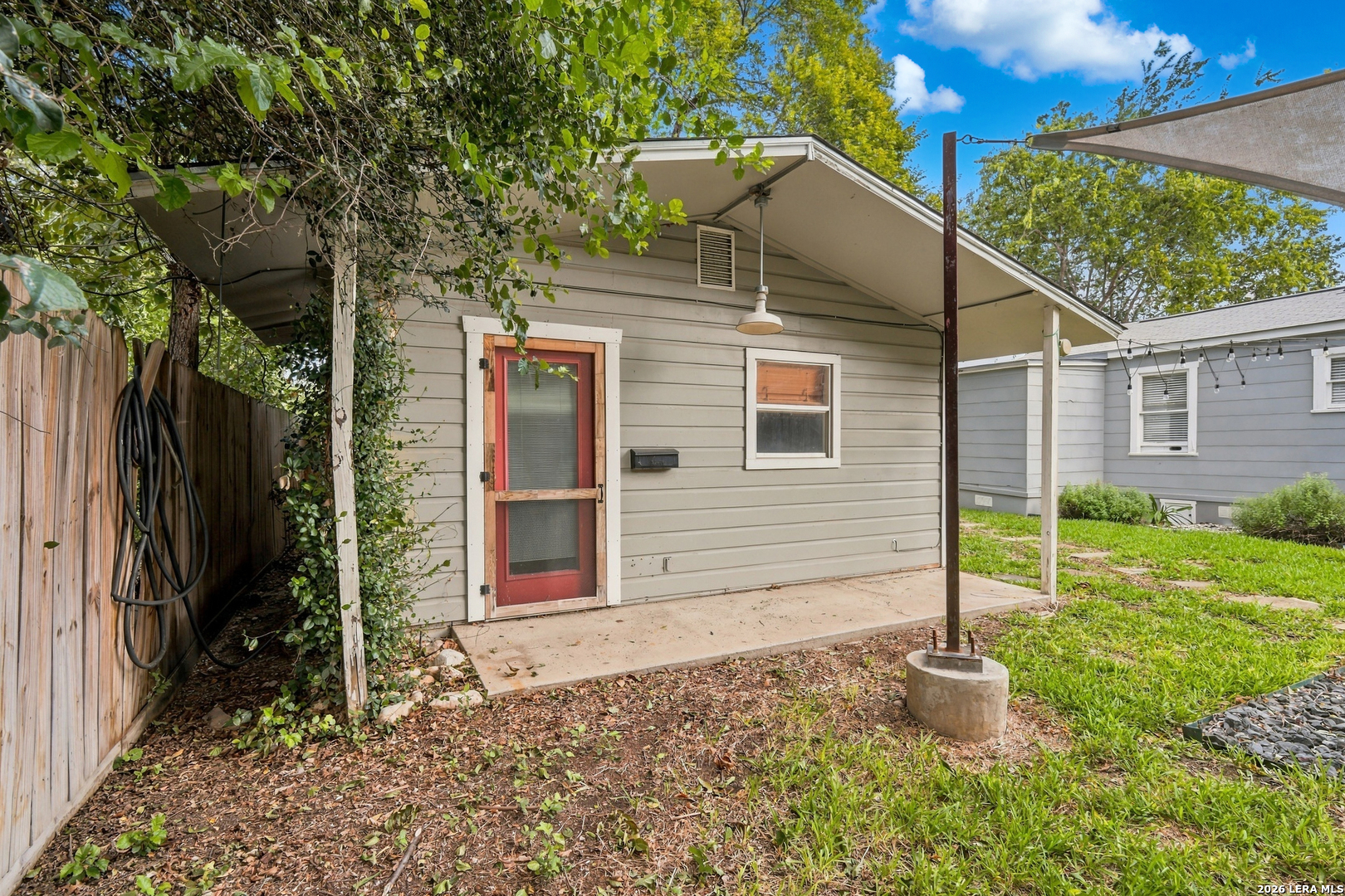 515 W Norwood CT, San Antonio, TX 78212