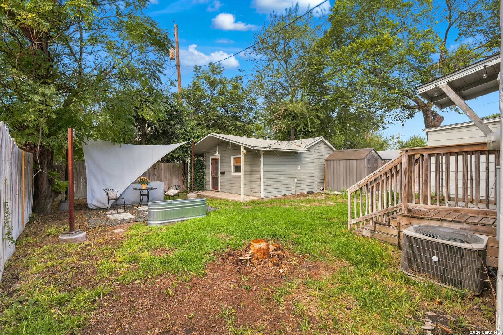 515 W Norwood CT, San Antonio, TX 78212