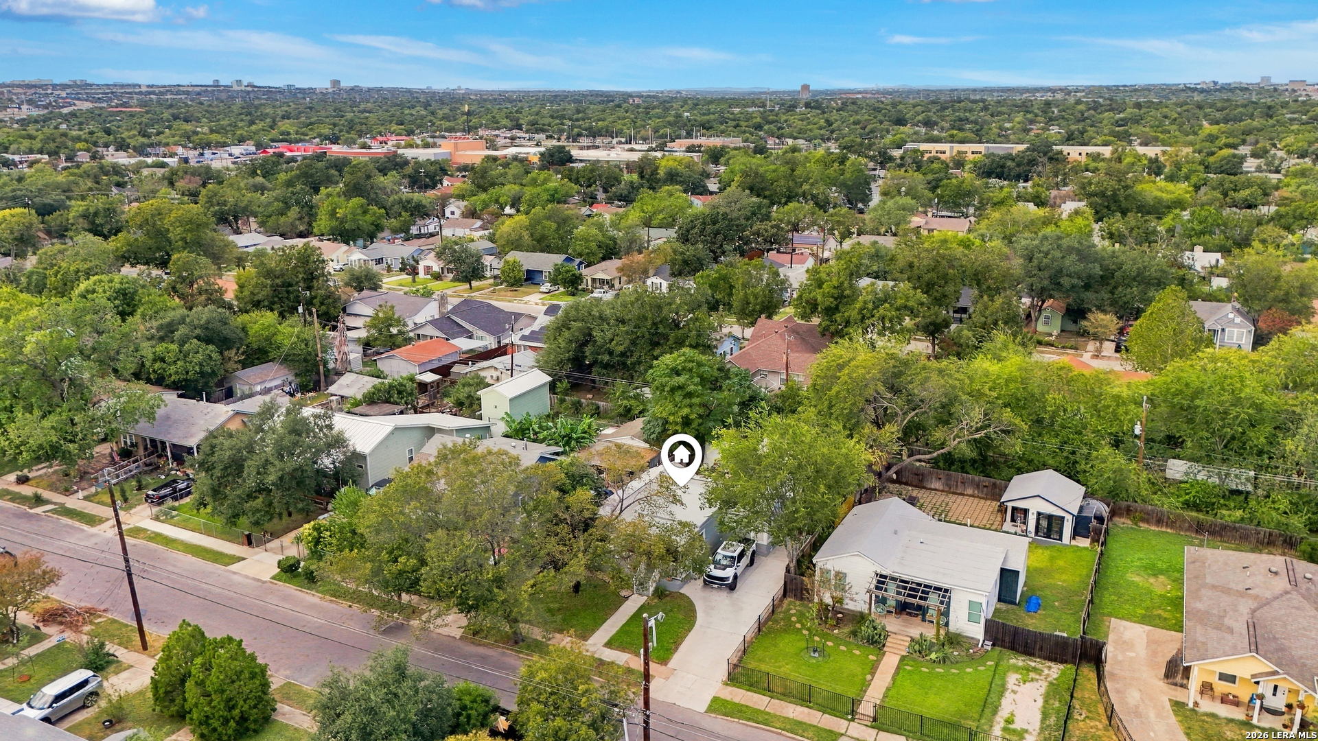 515 W Norwood CT, San Antonio, TX 78212