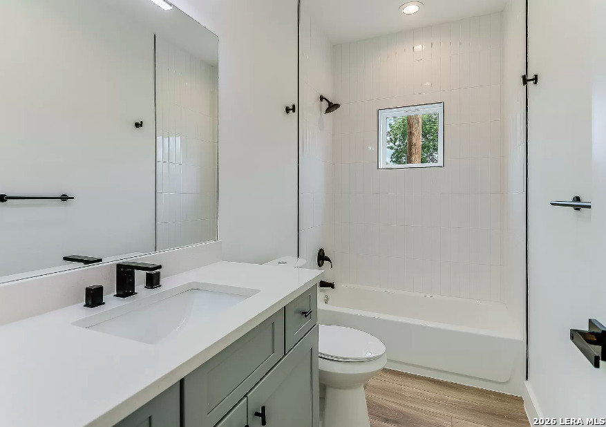 606 S Hackberry, San Antonio, TX 78203