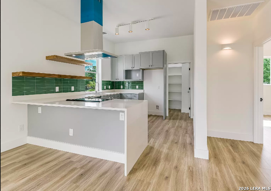 606 S Hackberry, San Antonio, TX 78203