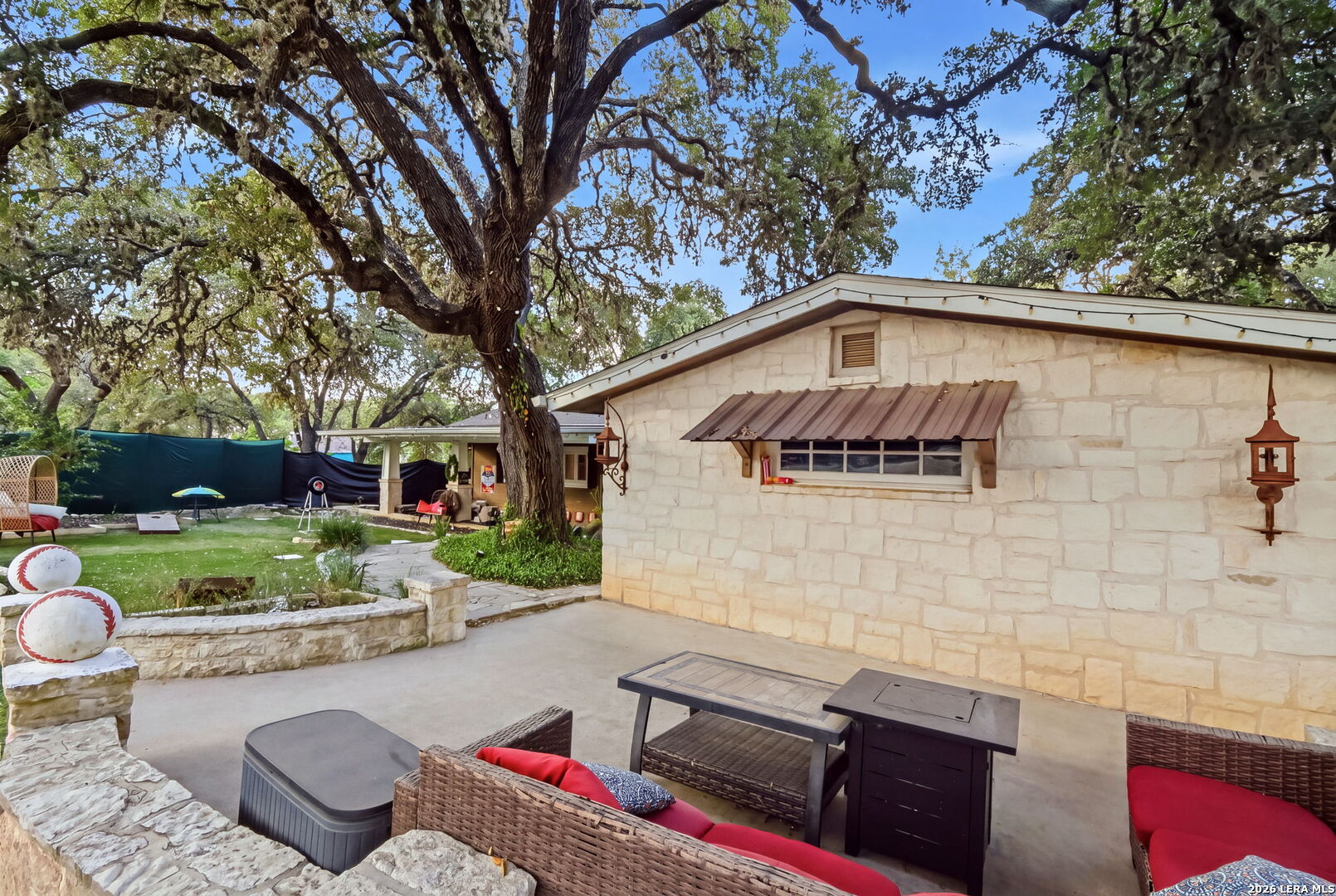 24 AMMANN RD, Boerne, TX 78015