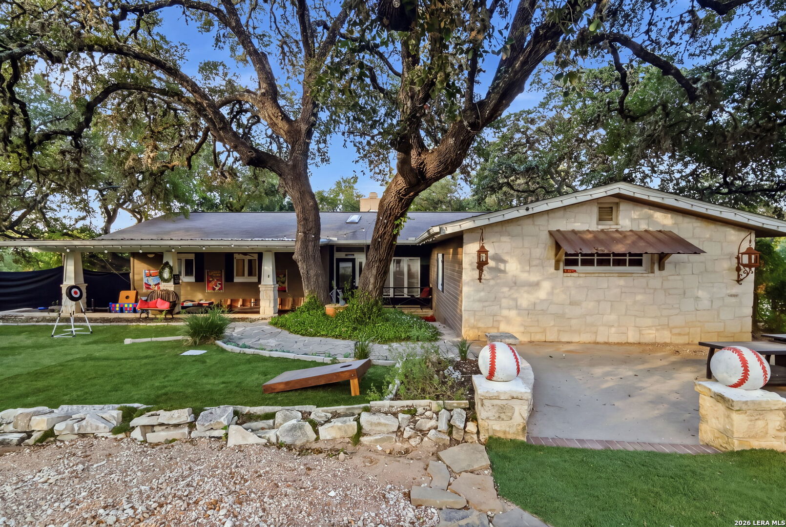 24 AMMANN RD, Boerne, TX 78015