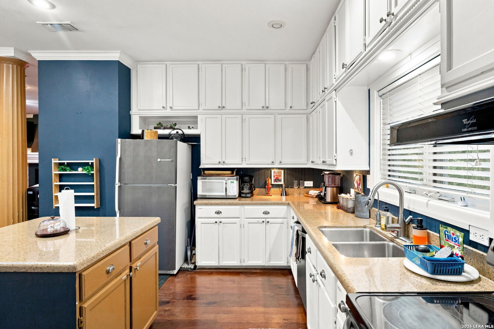 24 AMMANN RD, Boerne, TX 78015