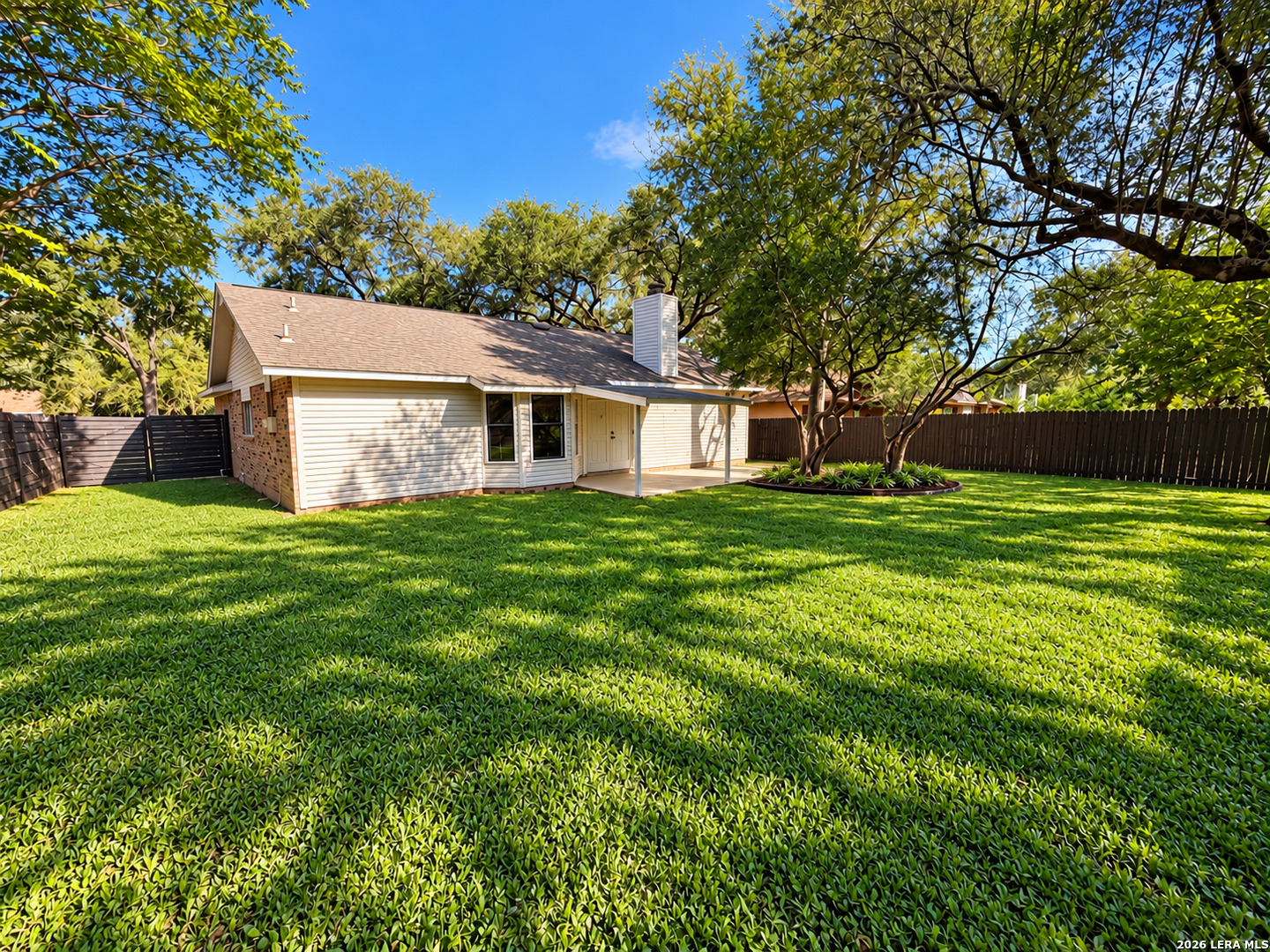 8322 TIMBER GLEN ST, San Antonio, TX 78250