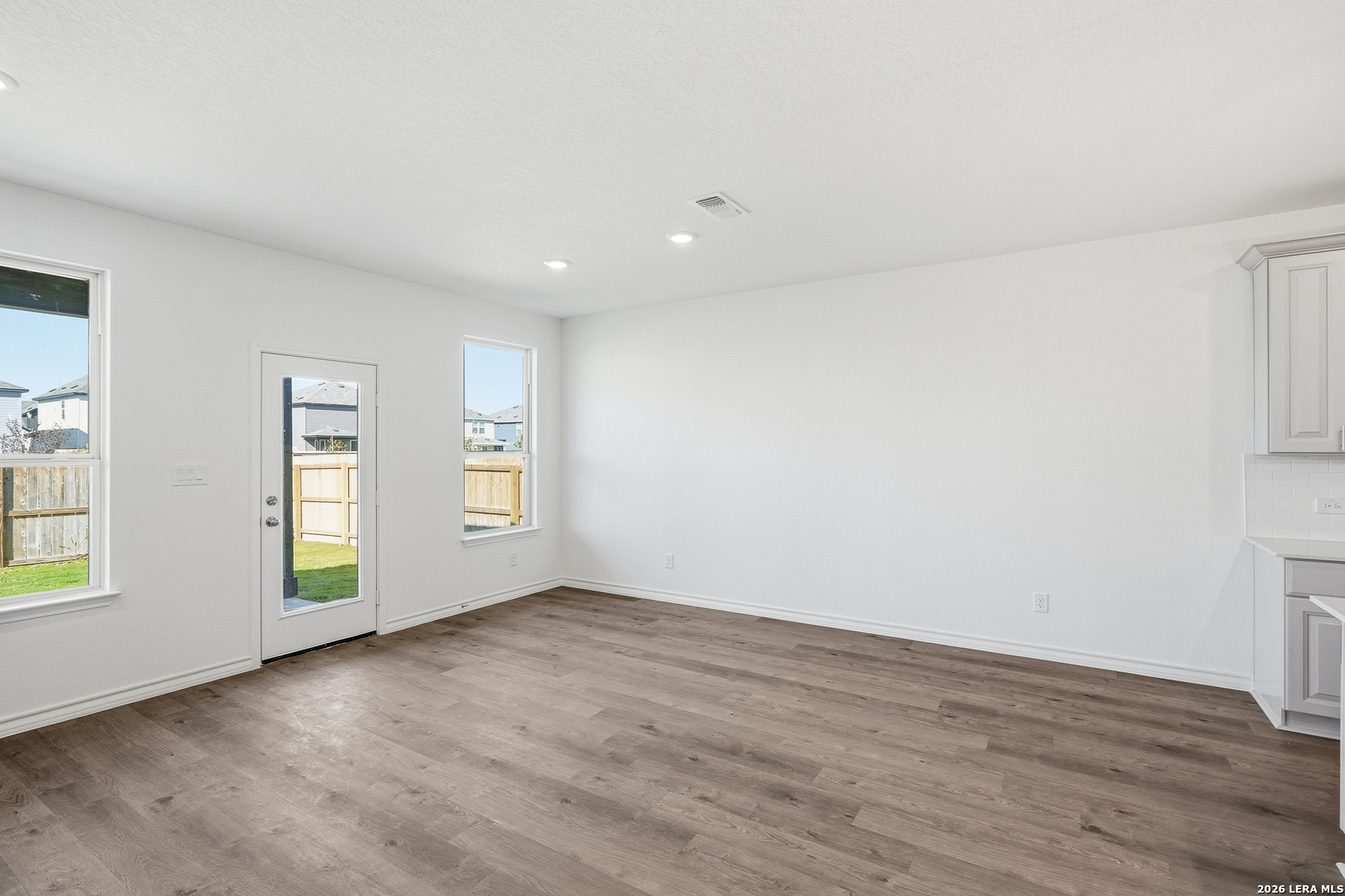 539 NIGHTINGALE AVENUE, Marion, TX 78124